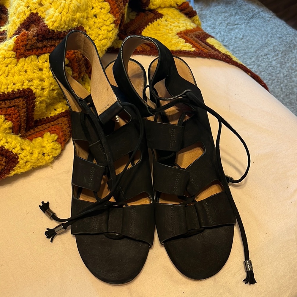 Black Leather & Suede Lace Up Heels